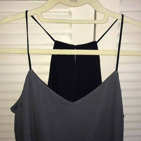 Express Reversible V-Neck Cami - Picture 2 of 8